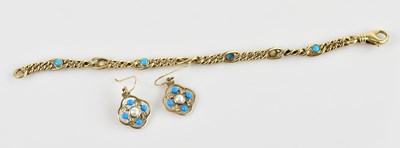 Lot 1137 - A 9ct yellow gold flat link turquoise and seed...
