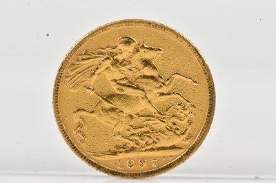 Lot 1061 - A Victorian full sovereign, 1897, old head.