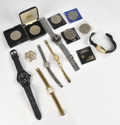 Lot 1061 - A small collection of vintage gentleman's and...