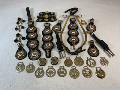 Lot 17 - A quantity of Shire horse brass ware, to...