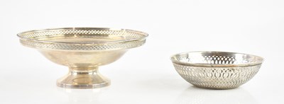 Lot 316 - WALKER & HALL; a George V hallmarked silver...