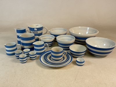 Lot 368 - T G GREEN; Cornish Kitchen Ware items,...