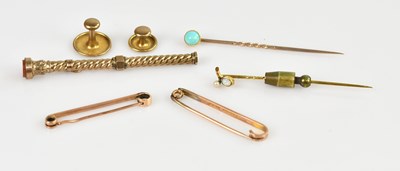 Lot 1469 - Two 9ct clips, propelling pencil, tie pins