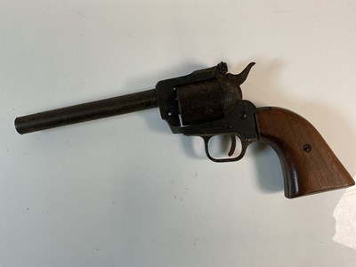 Lot 135 - A 6mm Flobert revolver, in the style of a Colt...