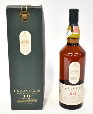 Lot 303 - A boxed bottle of Lagavulin sixteen-year-old...