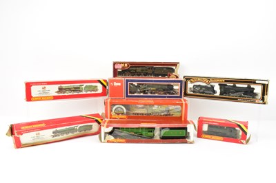 Lot 433 - Eight boxed OO gauge locomotives comprising...