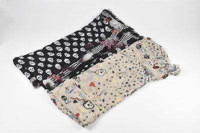 Lot 33 - ALEXANDER MCQUEEN; a light pink 100% wool...