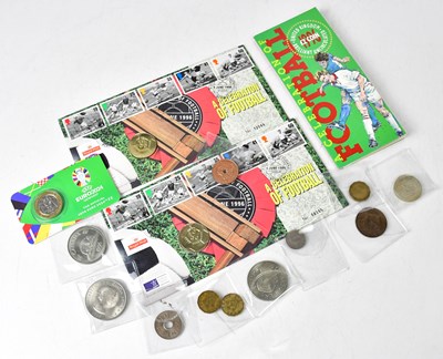 Lot 1124 - Commemorative coin packs, to include brilliant...