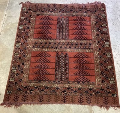 Lot 847 - A machine woven Persian style rug, 176 x 146cm.