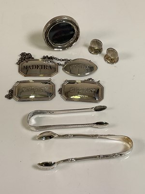 Lot 613 - A pair of Elizabeth II hallmarked silver...