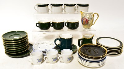 Lot 211 - A collection of cups and saucers including...
