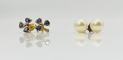 Lot 775 - A pair of 9ct yellow gold sapphire set...