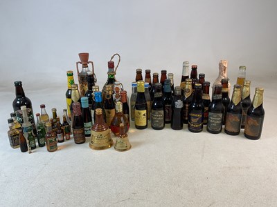 Lot 340 - MIXED ALCOHOL; a quantity of vintage alcoholic...