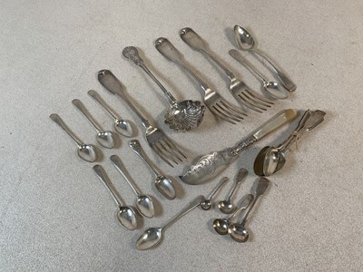 Lot 589 - A group of hallmarked silver flatware...