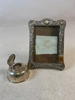 Lot 618 - A George V loaded hallmarked silver domed...