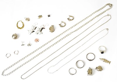 Lot 1335 - A group of silver jewellery, to include a ring...