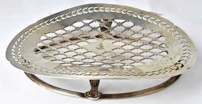Lot 15 - CUNARD; a pierced and plated asparagus dish of...