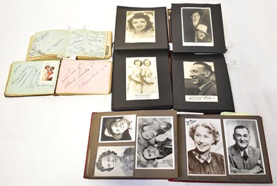 Lot 105 - A collection of vintage ephemera mainly...