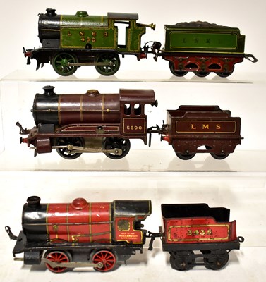 Lot 404 - HORNBY; three O gauge locomotives and three...