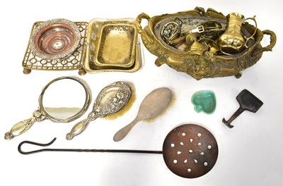 Lot 1031 - A mixed lot of metalware including...