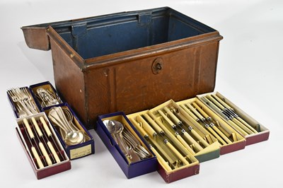 Lot 24 - A collection of early 20th century plated...