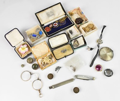 Lot 1018 - A collection of early 20th century and later...