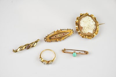 Lot 1330 - A 19th century yellow metal mounted cameo...