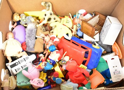 Lot 523 - A quantity of dolls and toys including...