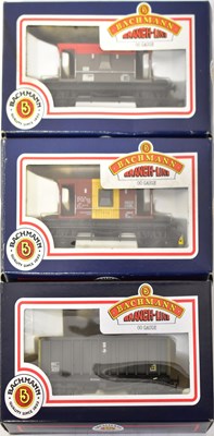 Lot 427 - BACHMANN; three boxed items, comprising 33-354...