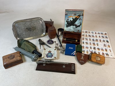 Lot 121 - A small amount of military related items, to...