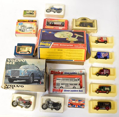 Lot 455 - A quantity of diecast vehicles, to include...