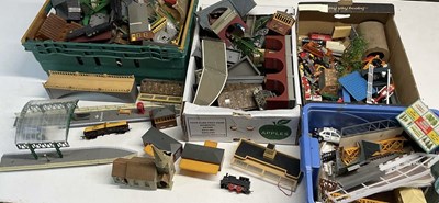 Lot 167 - A large quantity of train accessories, to...