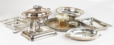Lot 21 - A small collection of decorative silver plate...