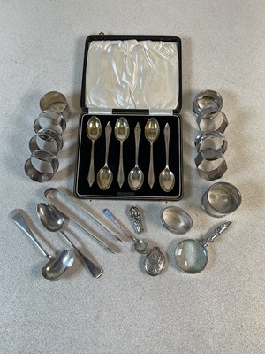 Lot 596 - A cased set of six George V hallmarked silver...