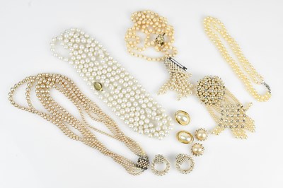 Lot 322 - PARIS HOUSE, LONDON; a large gold tone,...