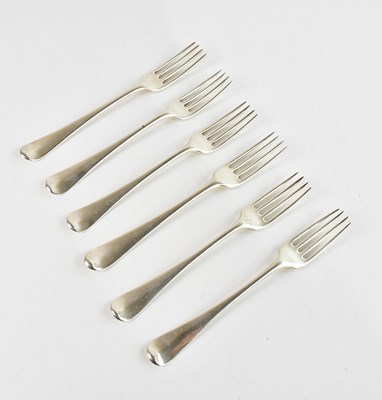 Lot 141 - Six hallmarked silver Old English pattern...