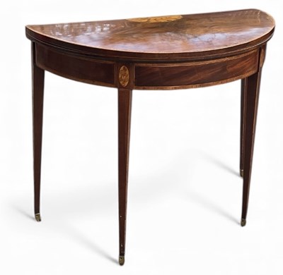Lot 104 - A good Edwardian mahogany and satinwood...
