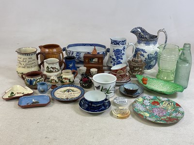 Lot 387 - A quantity of various ceramics, including...