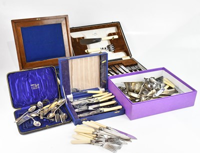 Lot 31 - A collection of eletroplated items including...