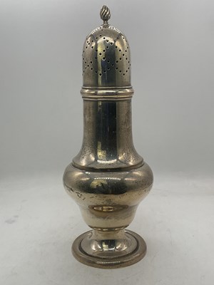 Lot 595 - WILLIAM NEALE; a large Edwardian hallmarked...