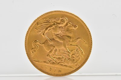 Lot 1105 - A George V half sovereign, 1914.