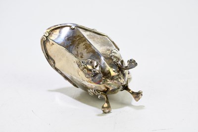 Lot 1104 - WAKELY & WHEELER; a George V hallmarked silver...