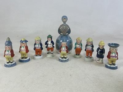 Lot 359 - LLADRÓ; a figure of a woman, missing the bowl...