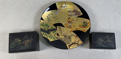 Lot 420 - A Yamada Heiando Rimpa lacquered plate,...