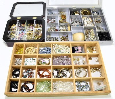 Lot 1470 - A large assortment of costume jewellery to...