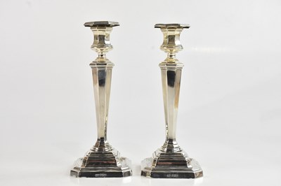 Lot 45 - HARRODS LTD; a pair of Edward VII hallmarked...