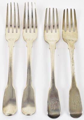 Lot 791 - A pair of George III hallmarked silver dessert...