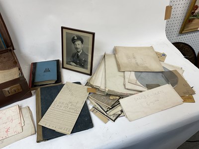 Lot 378 - A large quantity of Sgt Beren World War II...