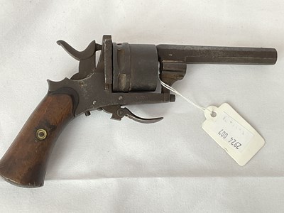 Lot 154 - A Belgian 7 mm pinfire revolver, length 18.5 cm.