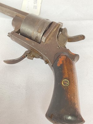 Lot 154 - A Belgian 7 mm pinfire revolver, length 18.5 cm.